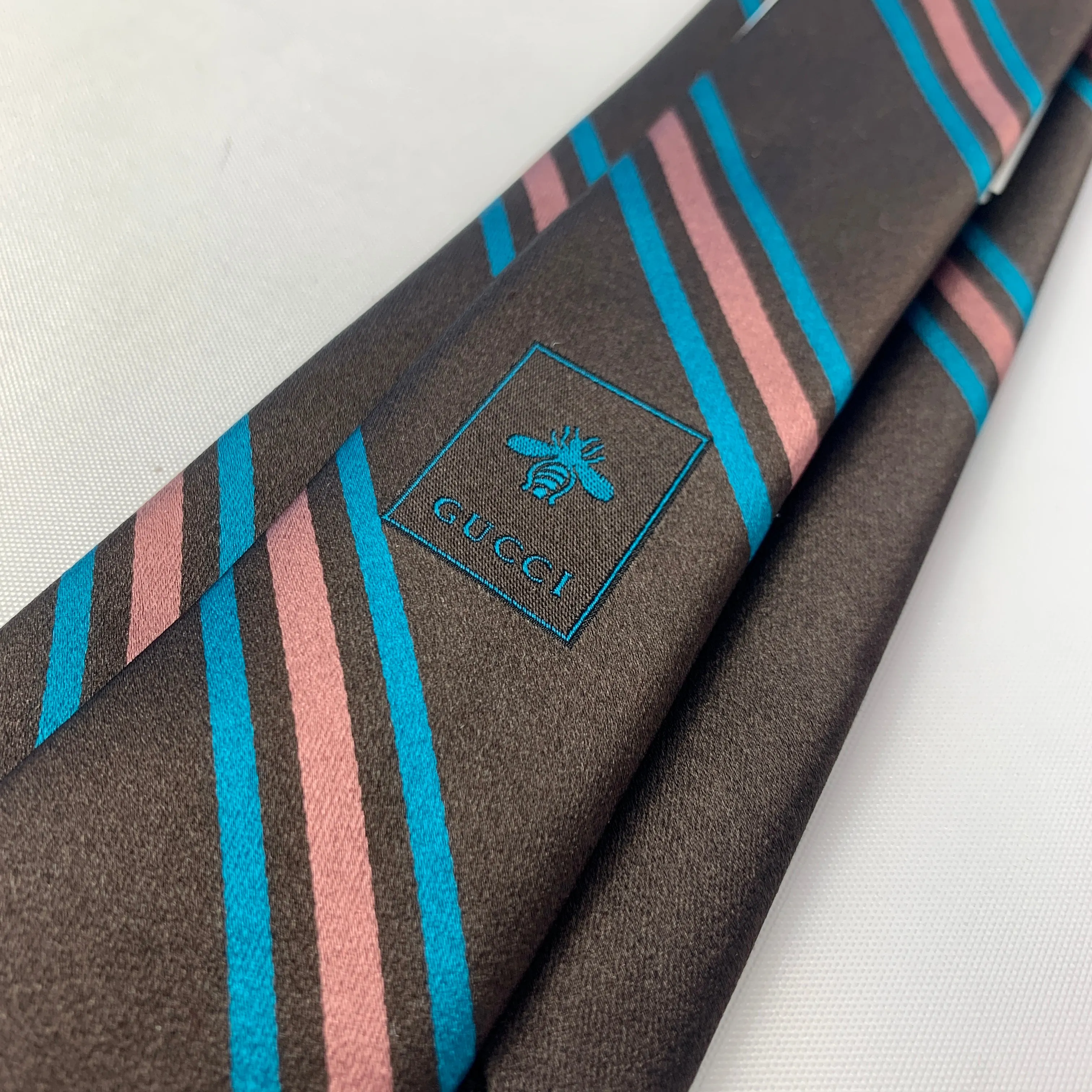Gucci Gimental Striped Silk Tie in Brown