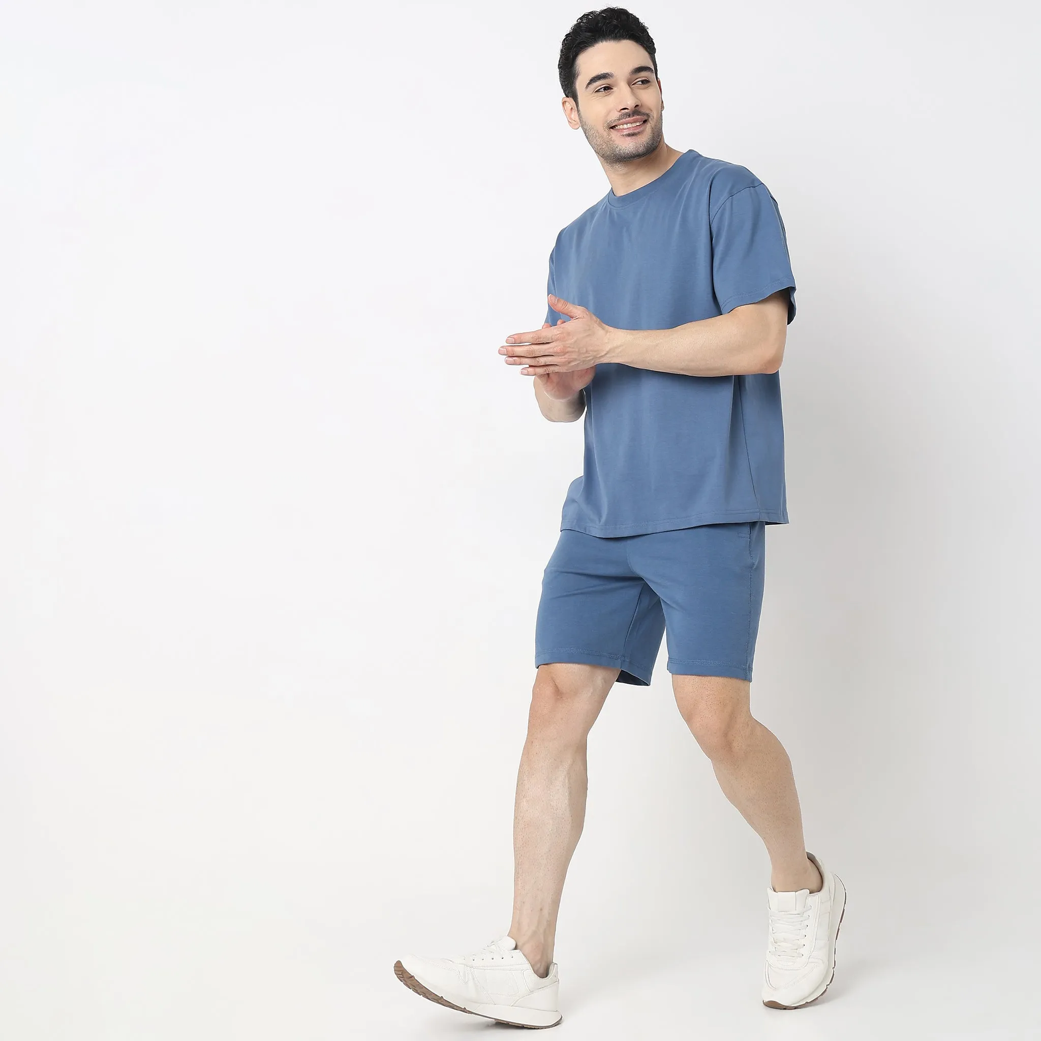 Heavy DutyTeesᵉˣ Oversized Body in an exclusive 210 GSM Patented Fabric
