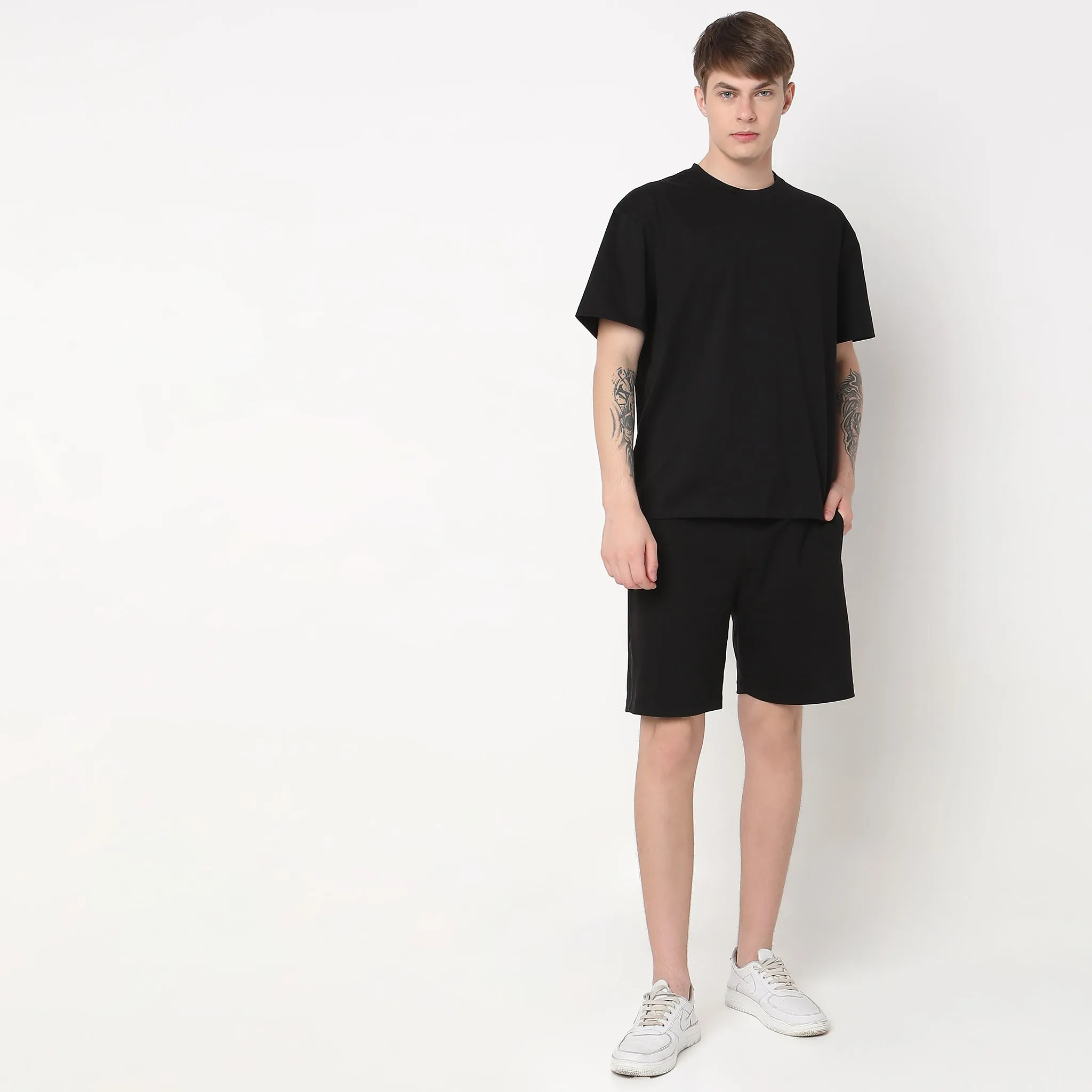 Heavy DutyTeesᵉˣ Oversized Body in an exclusive 210 GSM Patented Fabric