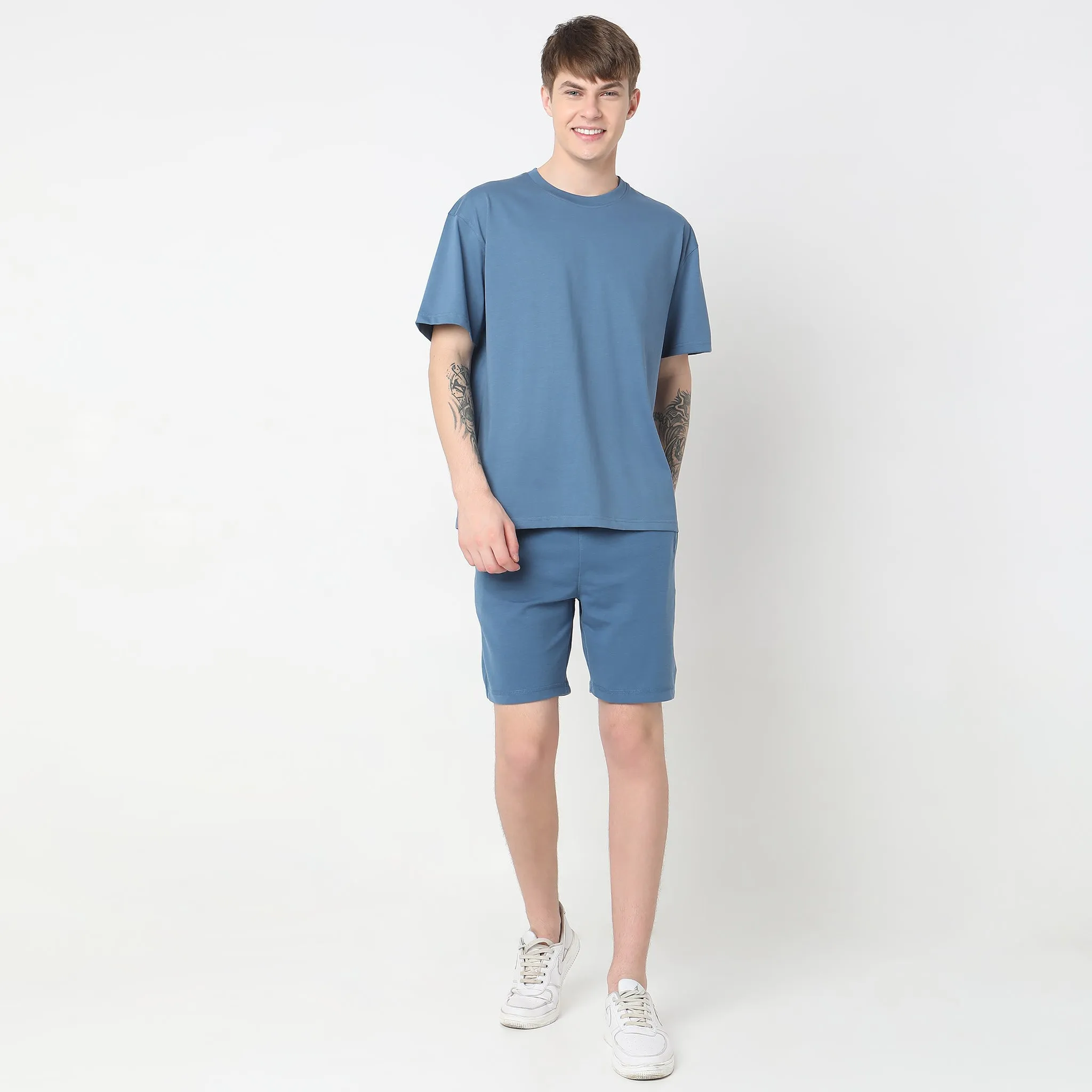 Heavy DutyTeesᵉˣ Oversized Body in an exclusive 210 GSM Patented Fabric
