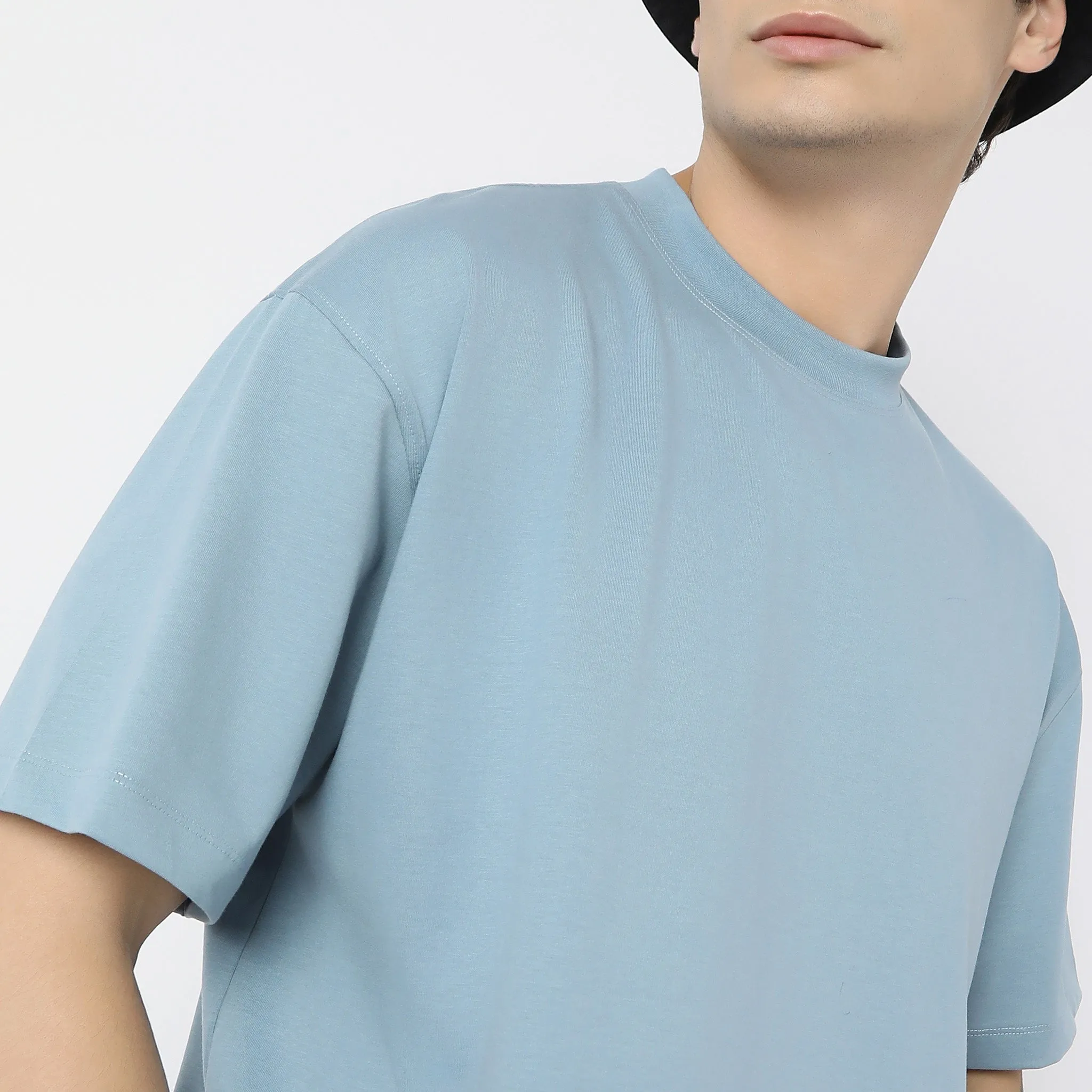 Heavy DutyTeesᵉˣ Oversized Body in an exclusive 210 GSM Patented Fabric