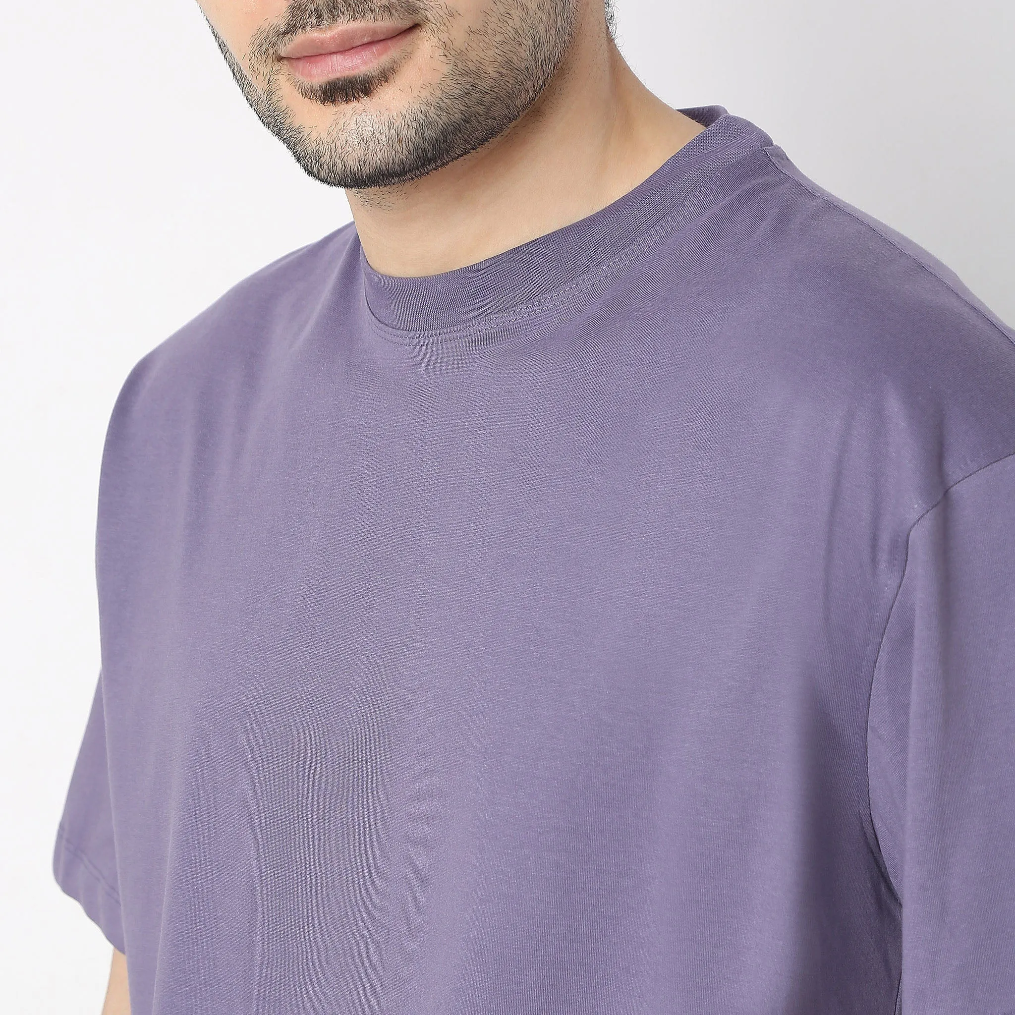 Heavy DutyTeesᵉˣ Oversized Body in an exclusive 210 GSM Patented Fabric