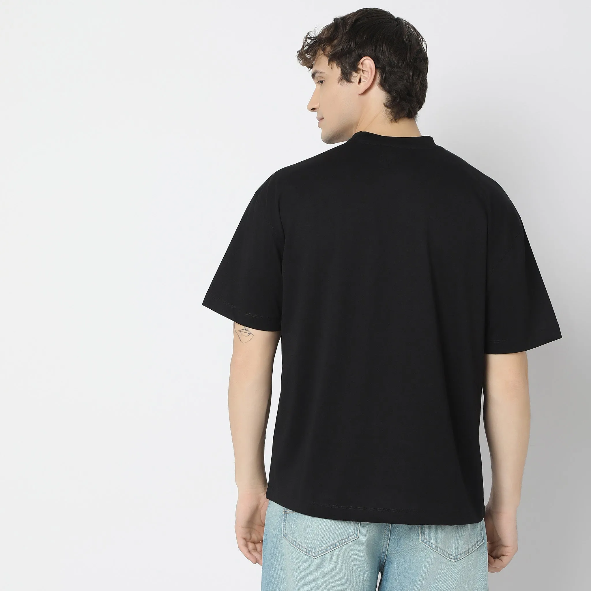 Heavy DutyTeesᵉˣ Oversized Body in an exclusive 210 GSM Patented Fabric