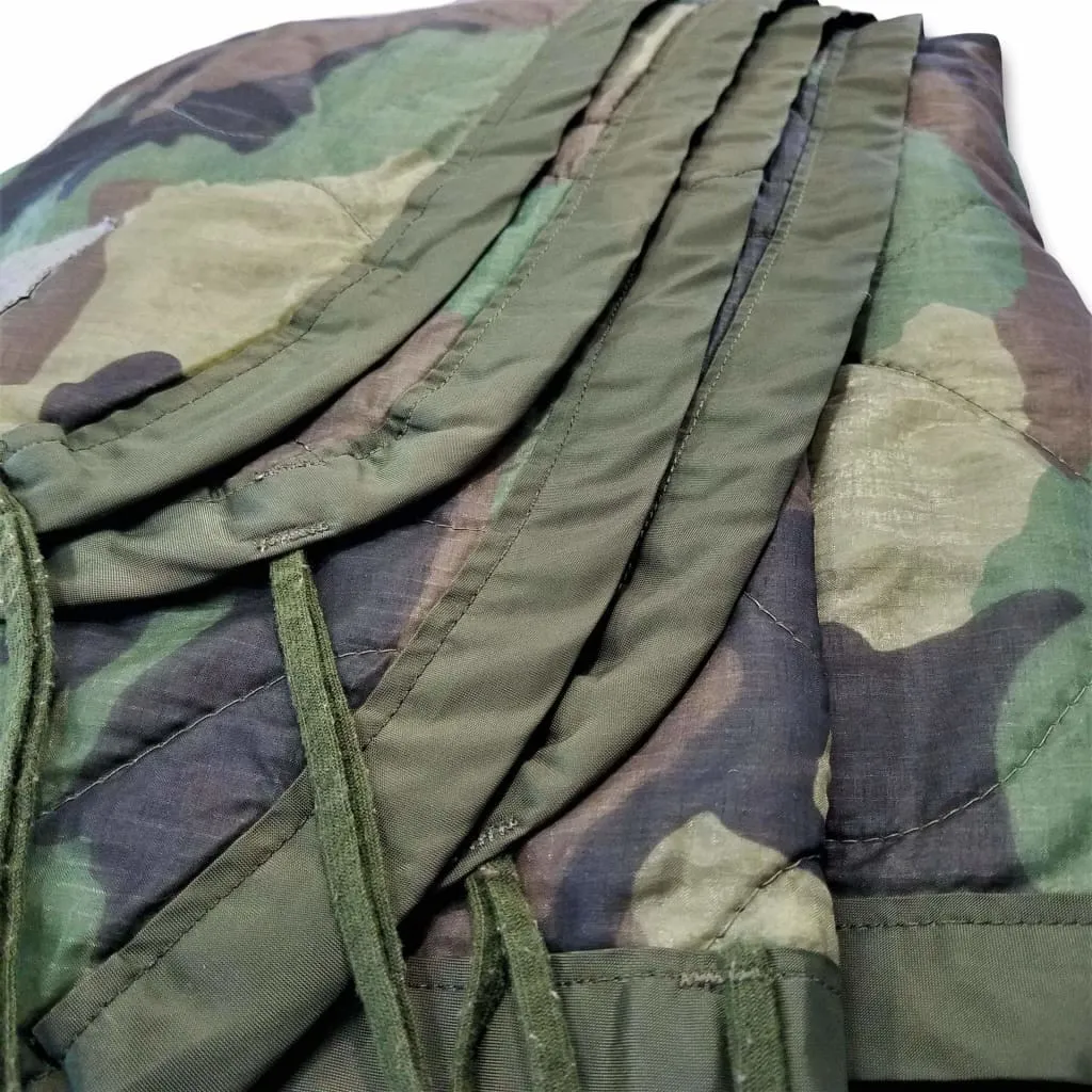 Military Woobie / Poncho Liner in Woodland Camouflage Pattern