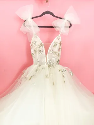 Mina bride dress