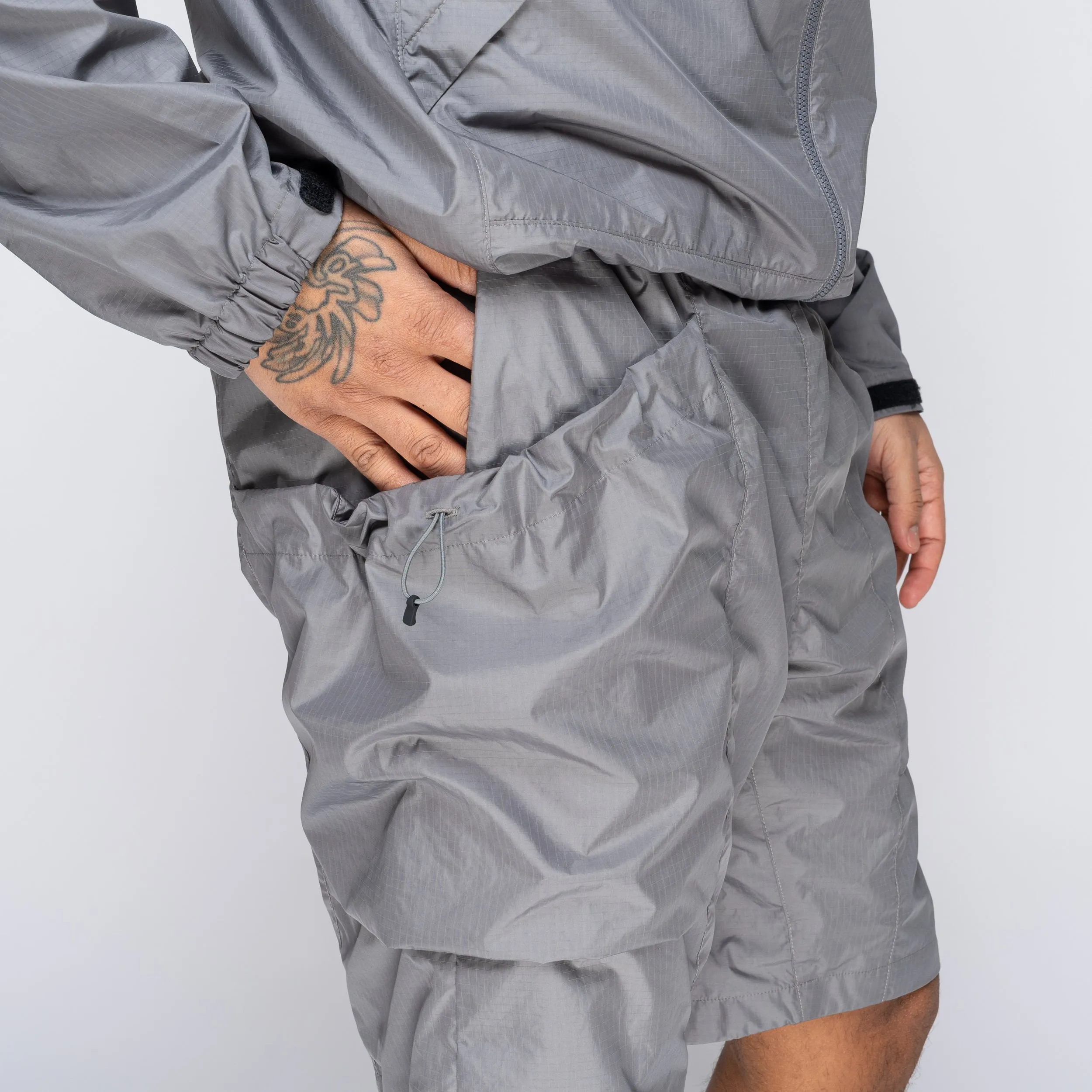 Rip-Stop Shorts Metallic Gray GL75172