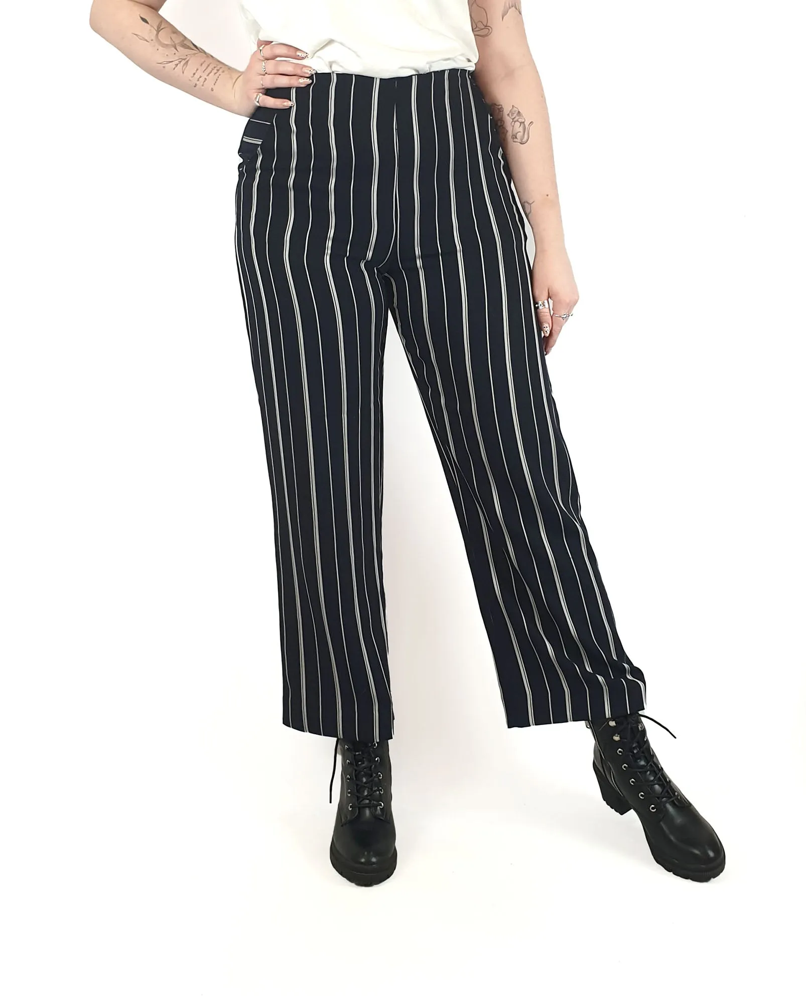 RPM Melbourne black and white striped wide leg pants size M