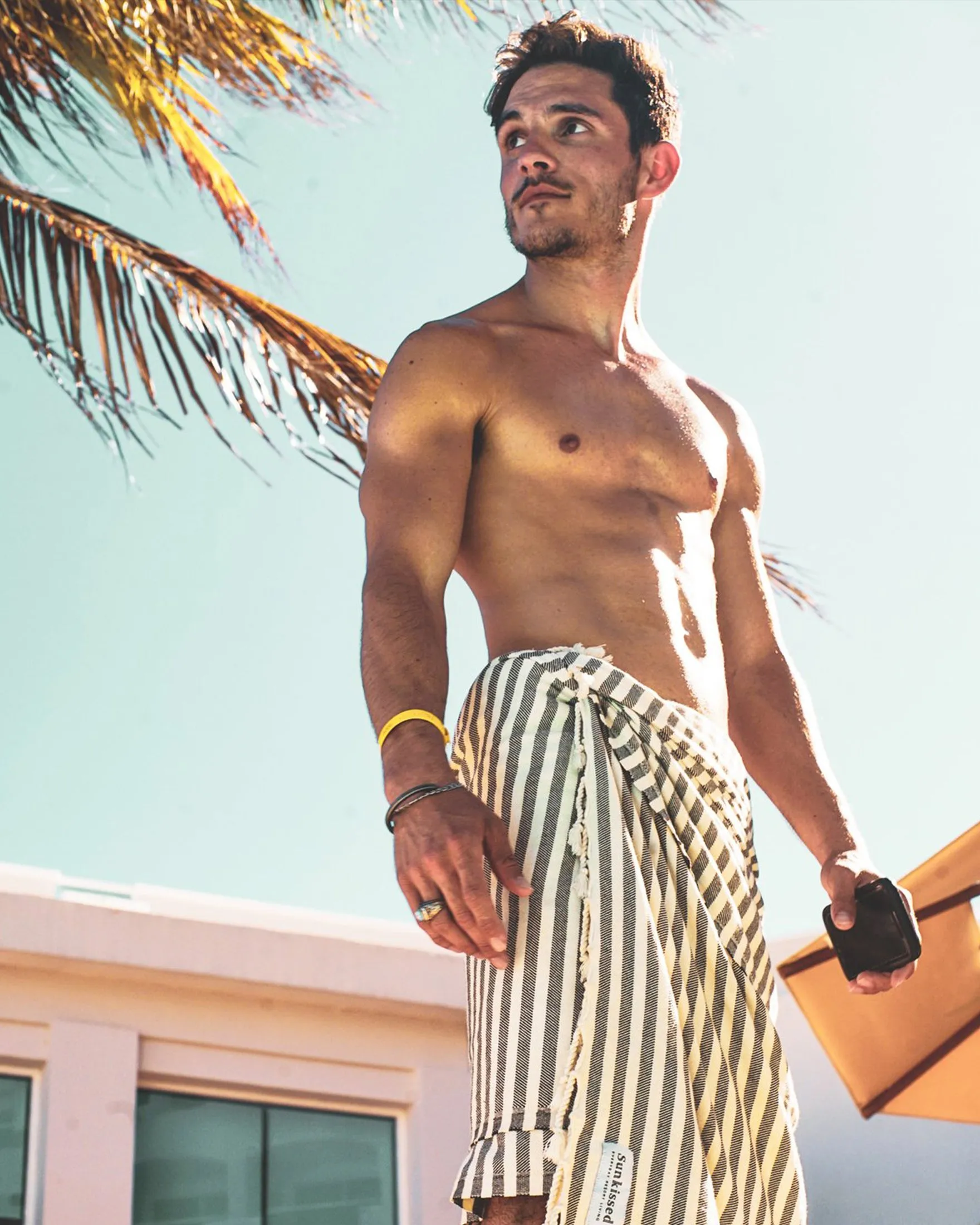 Saint-Tropez • Sand Free Beach Towel