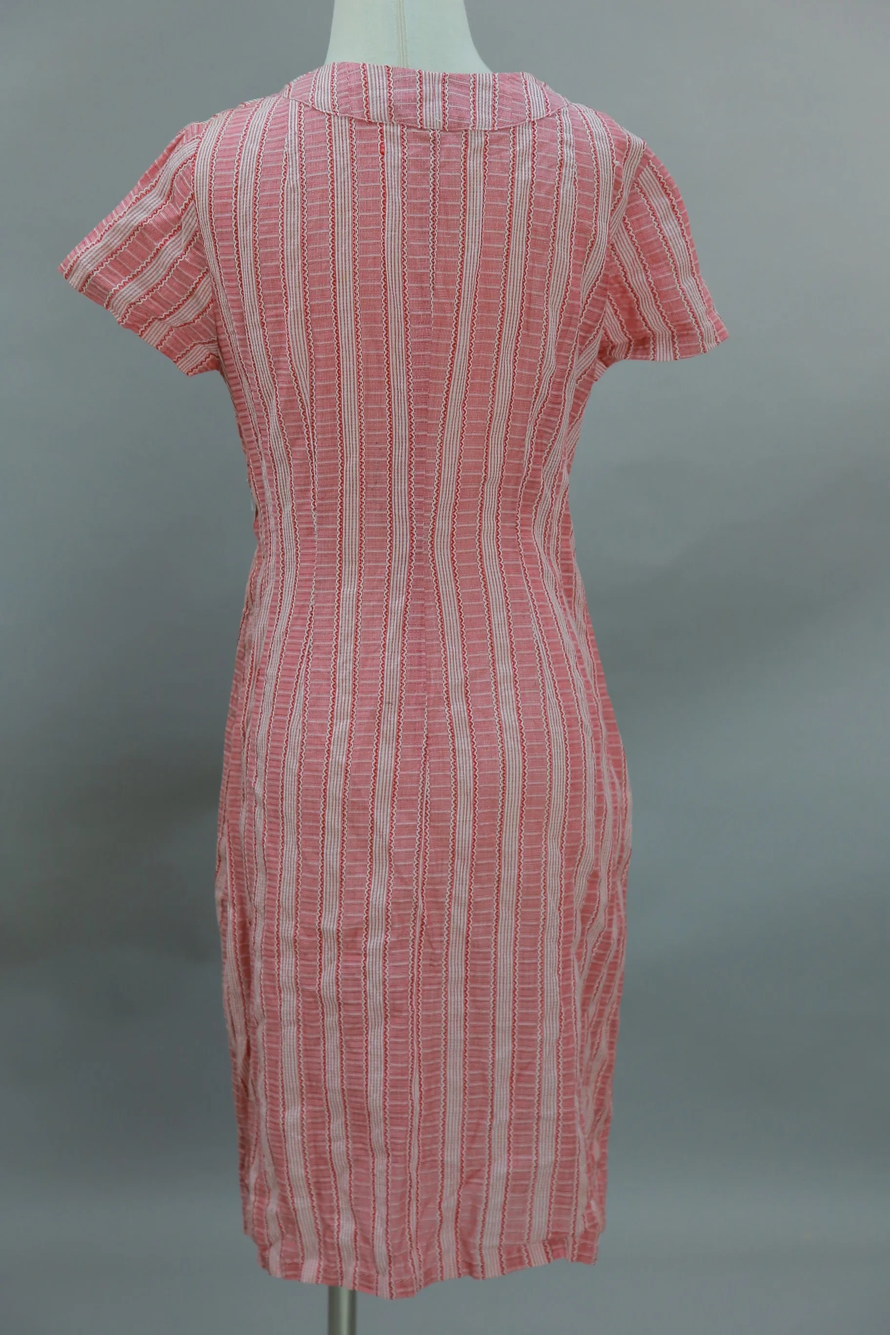 Vintage 30s cotton striped house dress frock red white button up day dress