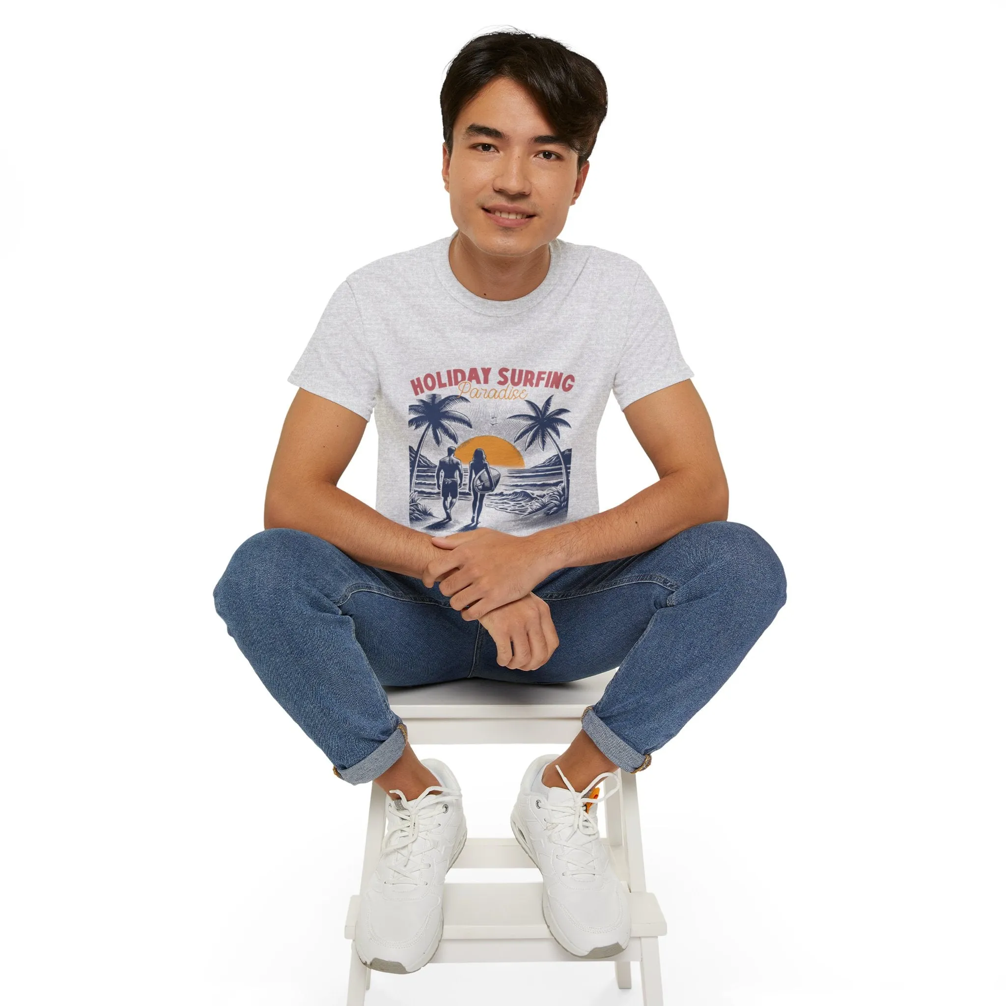 Vintage Summer Beach : Holiday Surfing t-shirt